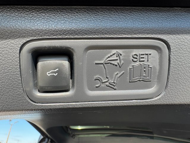 Certified 2022 Ford Expedition Max Limited image 21