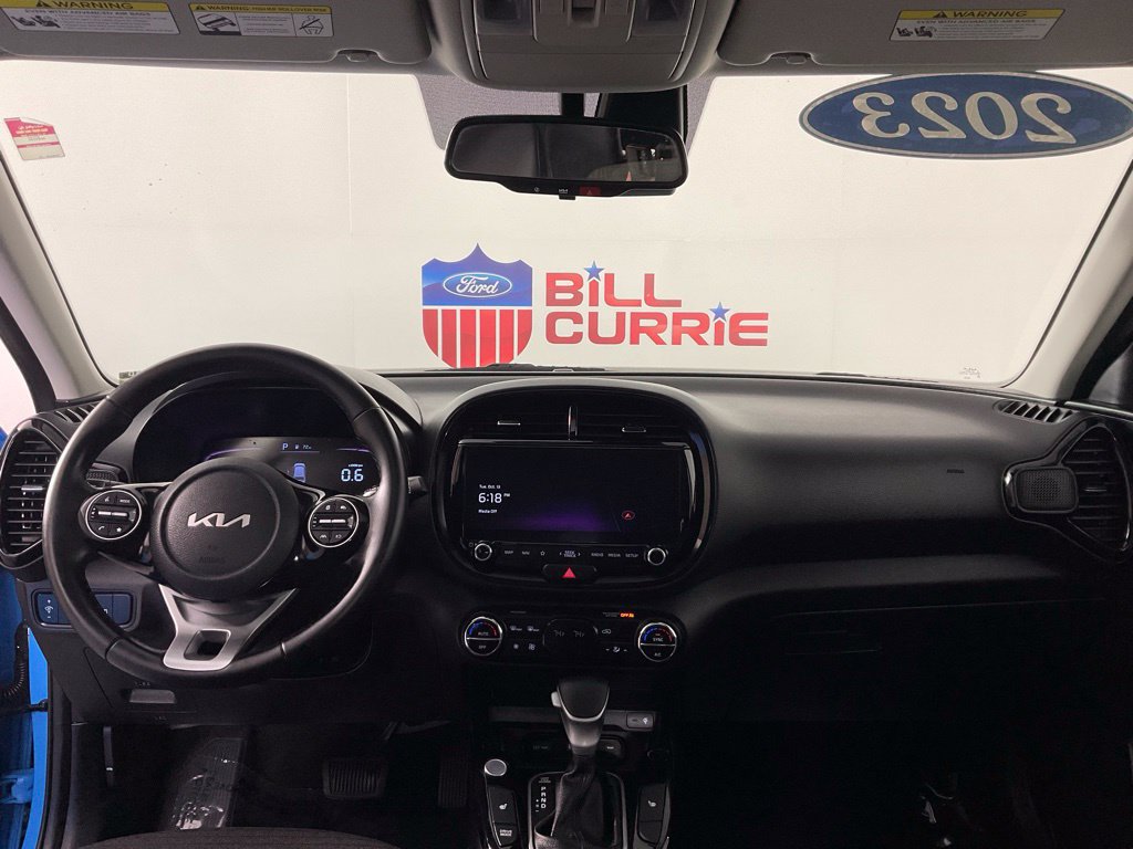 Used 2023 Kia Soul EX FWD image 18