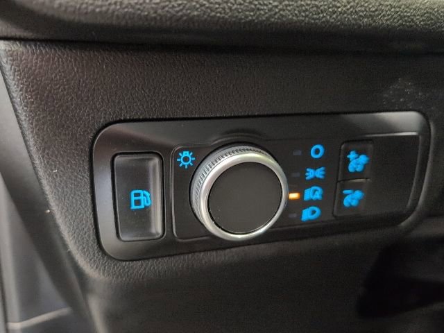 Certified 2021 Ford Escape SE image 15