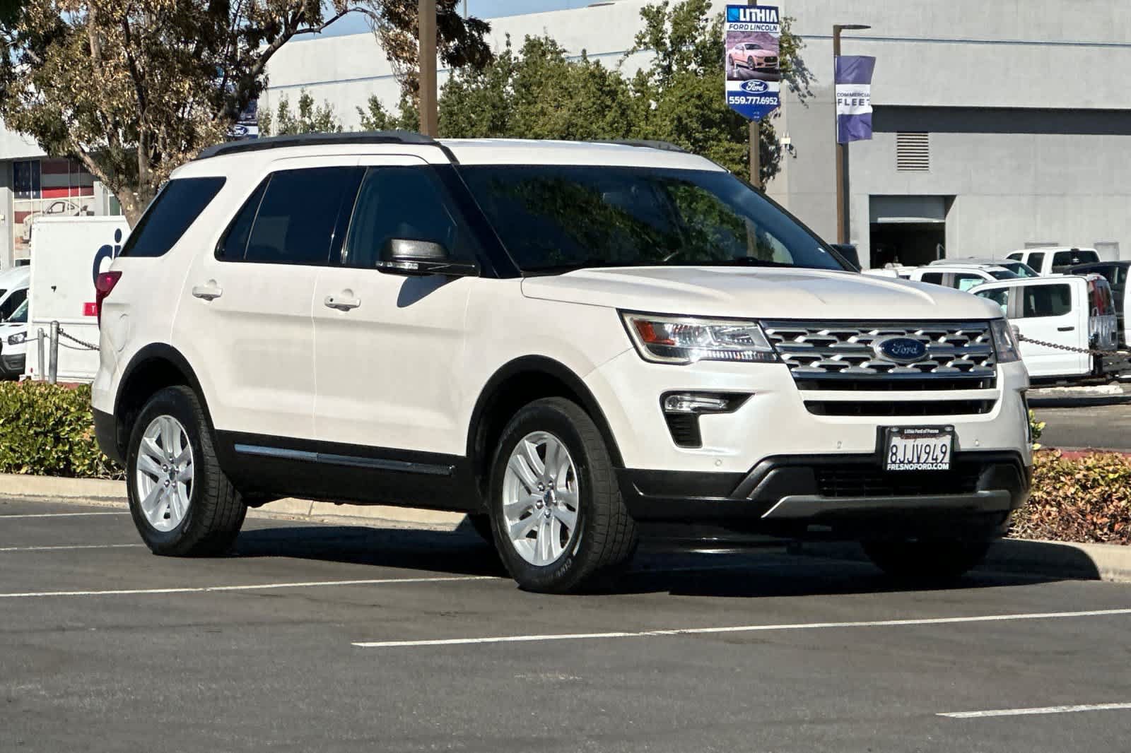 Certified 2019 Ford Explorer XLT w/ Equipment Group 201A AWD/4WD image 9