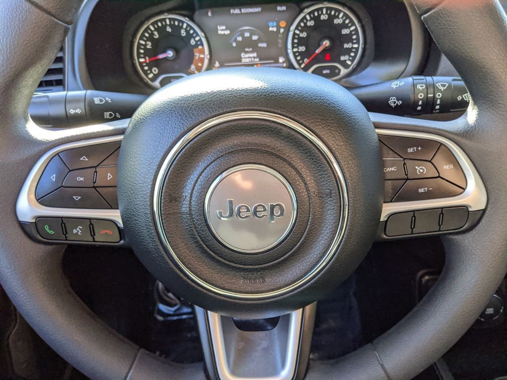 Used 2023 Jeep Renegade Latitude image 13