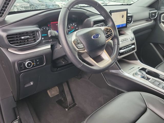 Certified 2024 Ford Explorer XLT w/ Equipment Group 202A image 12
