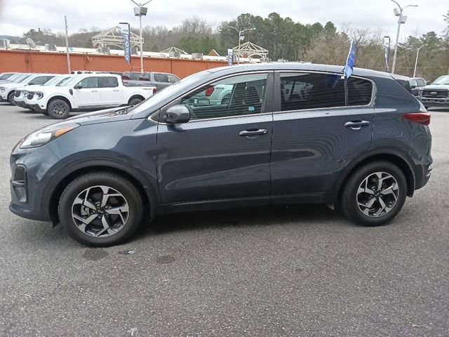 Used 2022 Kia Sportage LX image 2