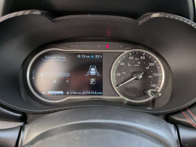 Used 2023 Nissan Versa SR w/ Trunk Package image 18