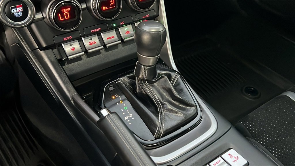 Used 2022 Toyota GR86 Premium image 12