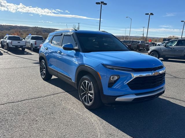 Used 2024 Chevrolet TrailBlazer LT w/ LT Cold Weather Package image 7