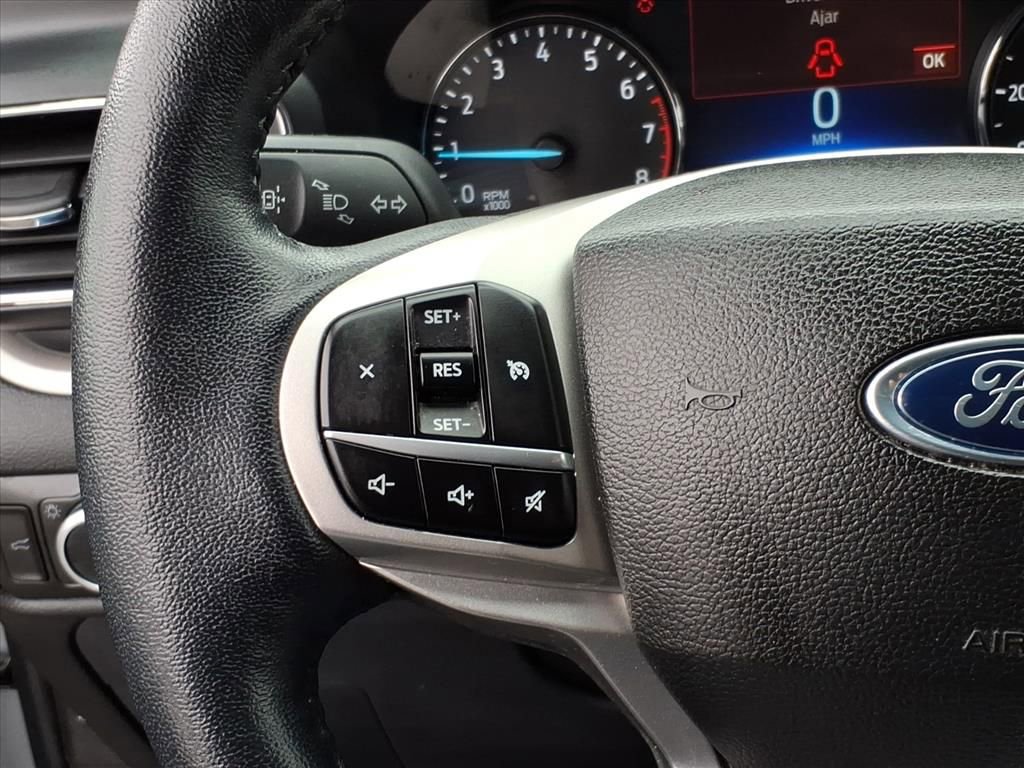 Certified 2023 Ford Explorer XLT w/ Equipment Group 202A image 17