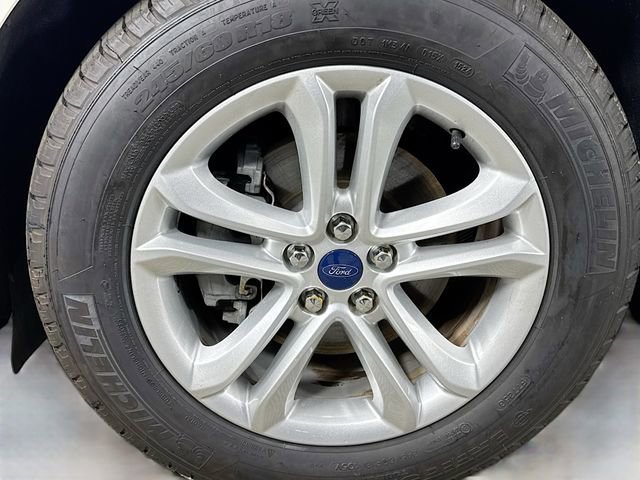 Certified 2019 Ford Edge SEL w/ Equipment Group 201A image 33