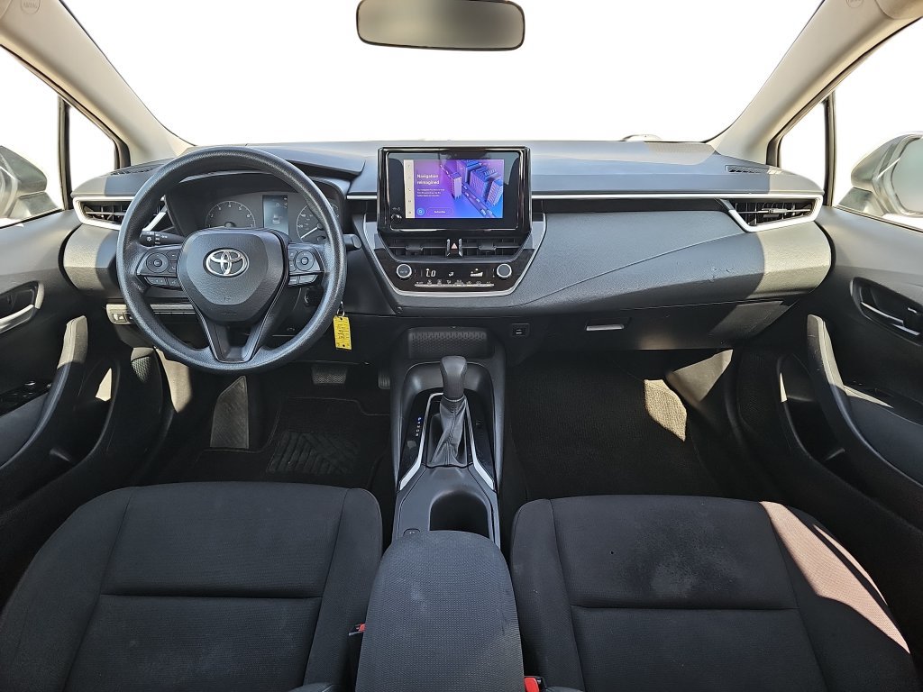 Used 2023 Toyota Corolla LE FWD image 9