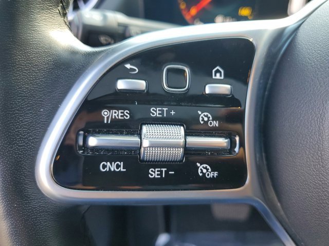 Used 2023 Mercedes-Benz GLA 250 4MATIC image 24