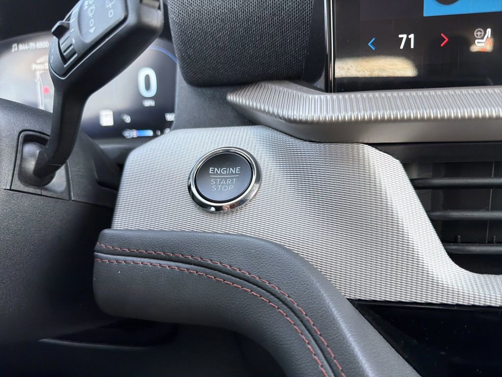 Certified 2025 Ford Explorer Active w/ Active Comfort Package image 28