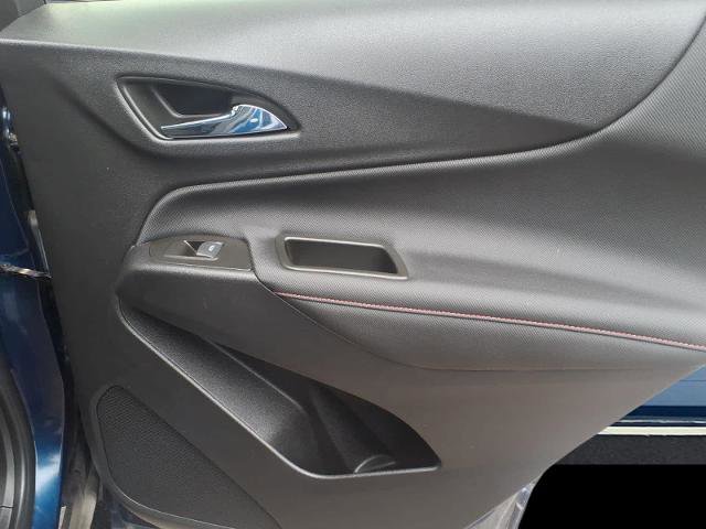 Used 2023 Chevrolet Equinox RS w/ RS Leather Package image 12