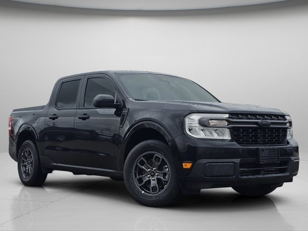 Certified 2022 Ford Maverick XLT w/ Equipment Group 300A Standard image 2