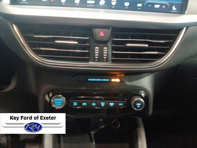 Certified 2024 Ford Escape Platinum AWD/4WD image 28
