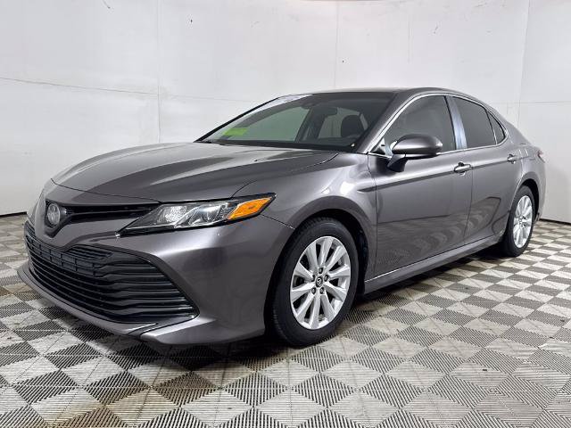 Used 2019 Toyota Camry LE FWD image 9