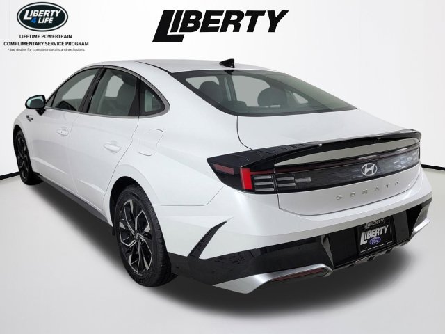 Used 2025 Hyundai Sonata SEL FWD image 5
