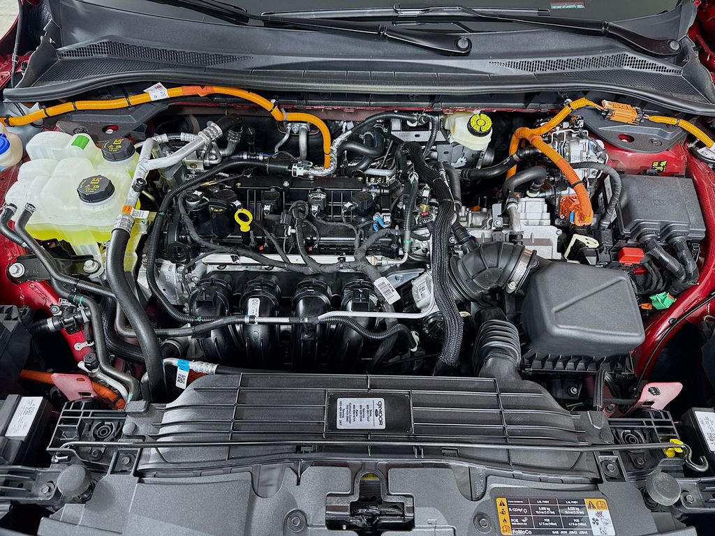 Certified 2026 Ford Escape SE FWD image 30