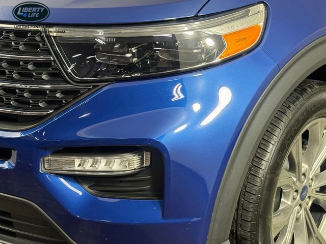 Certified 2022 Ford Explorer XLT w/ Equipment Group 202A AWD/4WD image 10