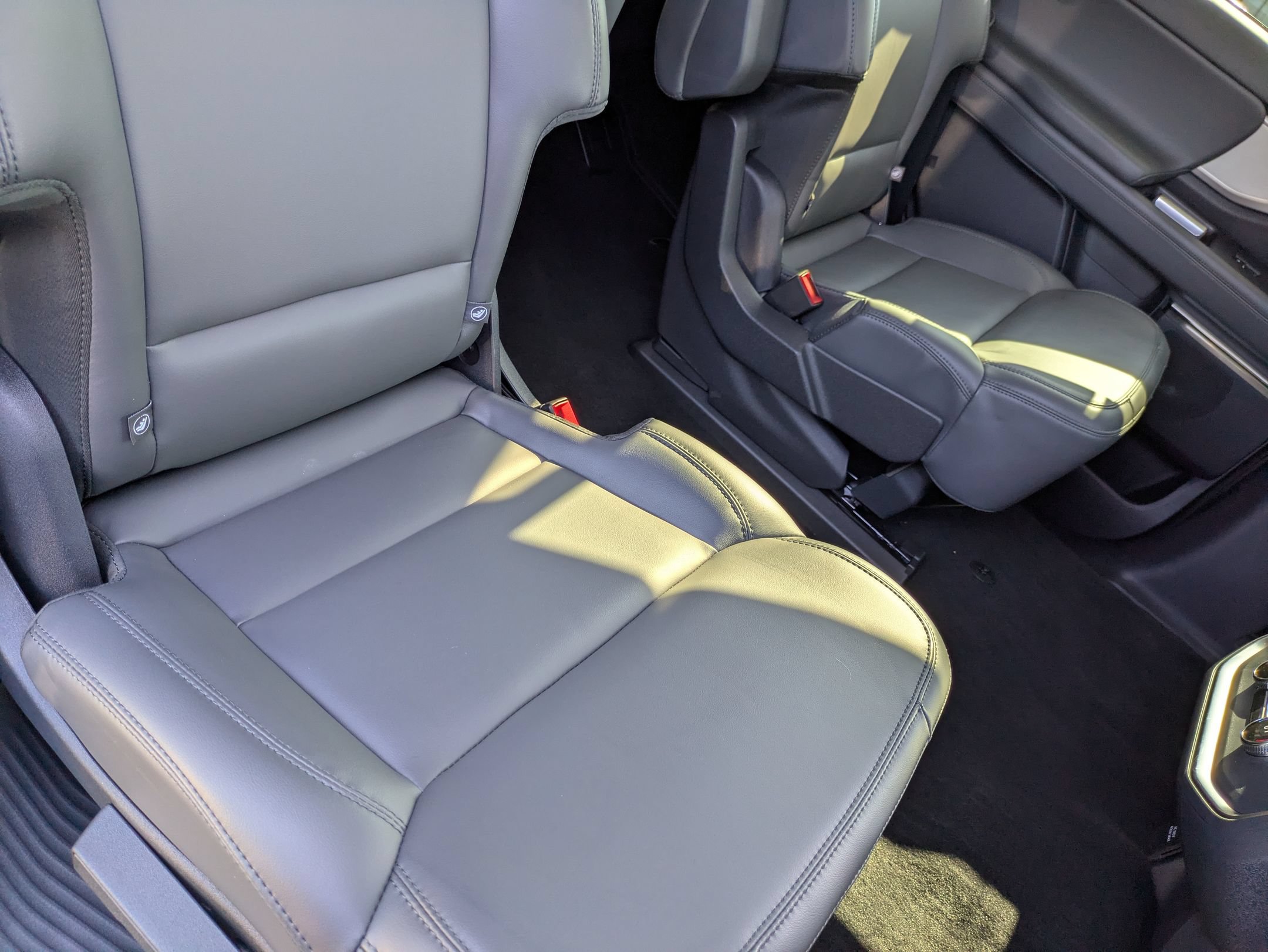 Certified 2026 Ford Expedition Active AWD/4WD image 35