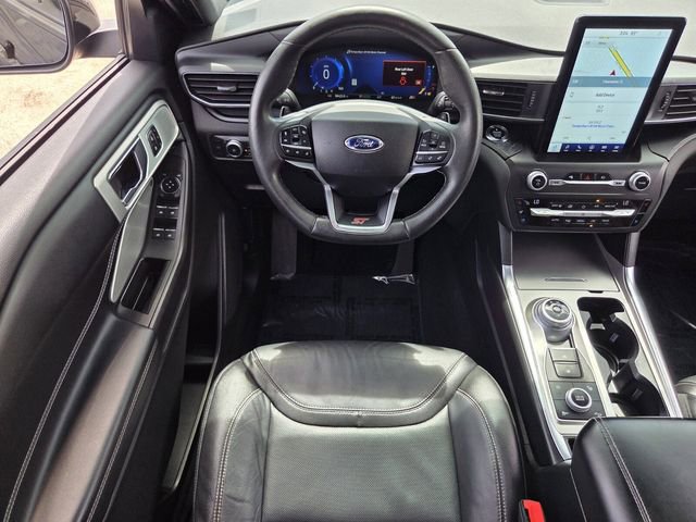 Certified 2020 Ford Explorer ST w/ ST Street Pack AWD/4WD image 15
