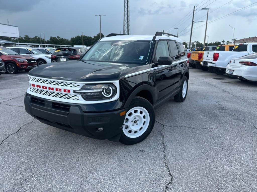 Certified 2025 Ford Bronco Sport Heritage w/ Convenience Package AWD/4WD image 2