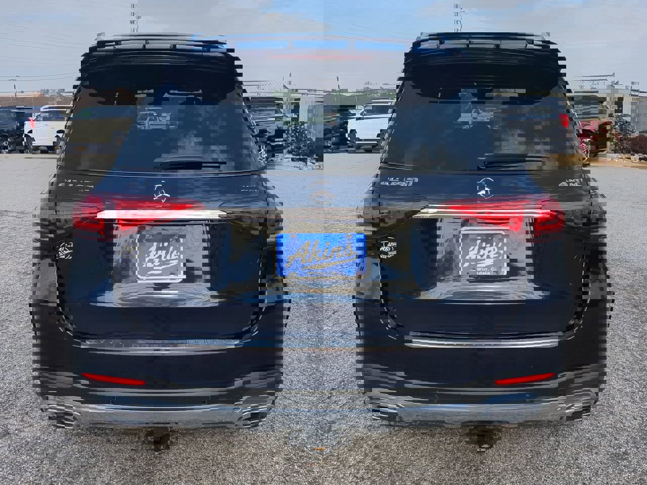 Used 2022 Mercedes-Benz GLE 450 4MATIC image 3