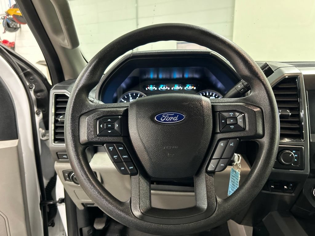Certified 2021 Ford F250 XLT w/ XLT Premium Package AWD/4WD image 16