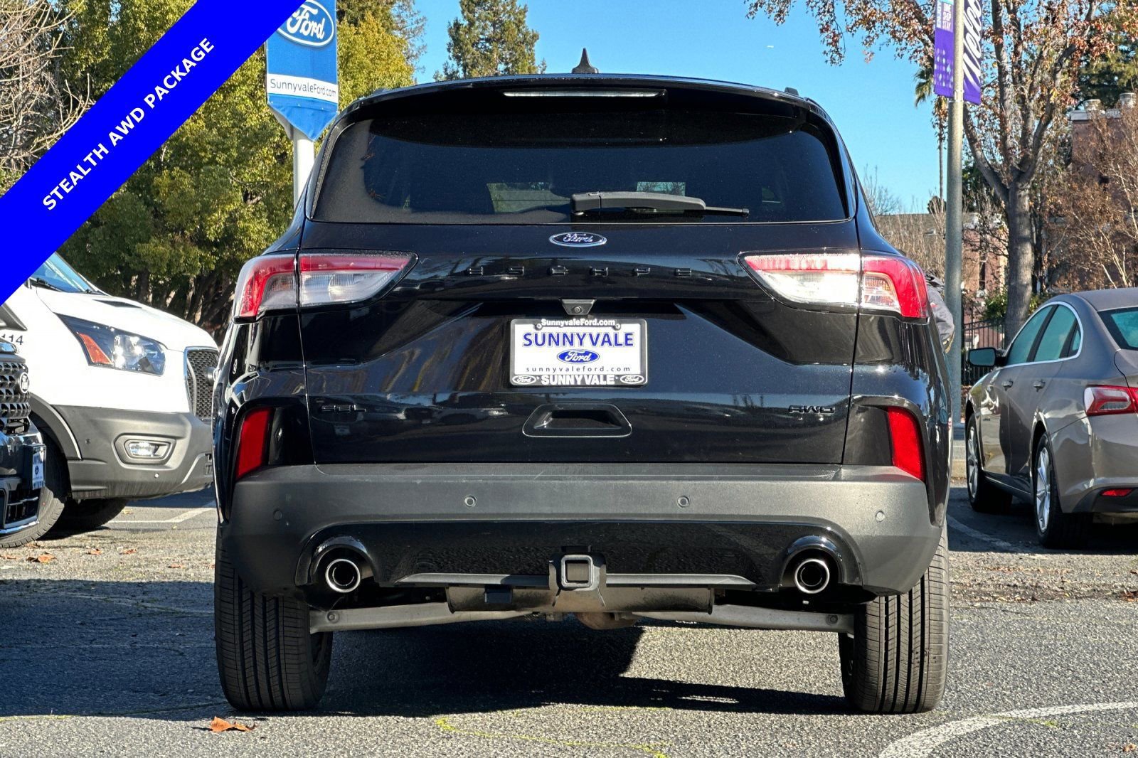 Certified 2022 Ford Escape SEL w/ SEL Stealth AWD Package image 4