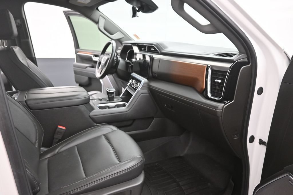 Used 2025 GMC Sierra 1500 Denali AWD/4WD image 26
