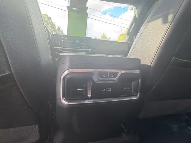 Used 2022 Chevrolet Silverado 1500 High Country w/ Technology Package AWD/4WD image 27