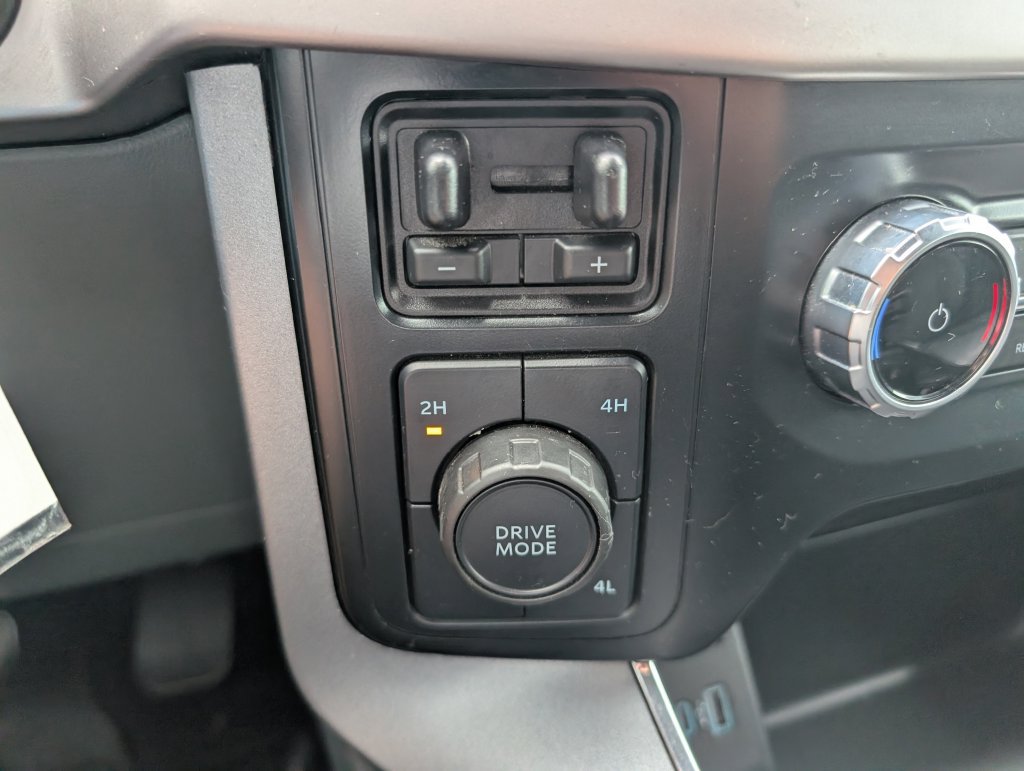 Certified 2023 Ford F150 XLT w/ Equipment Group 301A Mid AWD/4WD image 18
