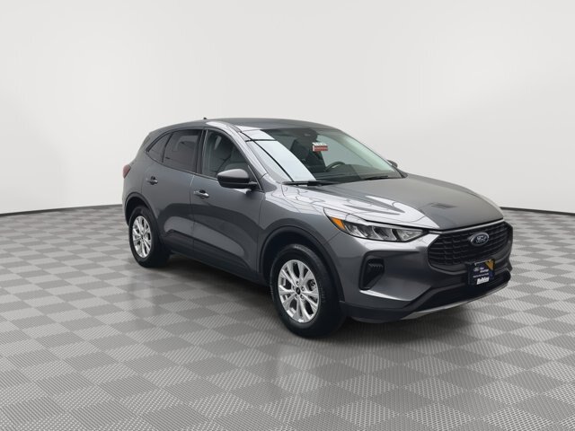 Certified 2025 Ford Escape Active w/ Cold Weather Package AWD/4WD image 36
