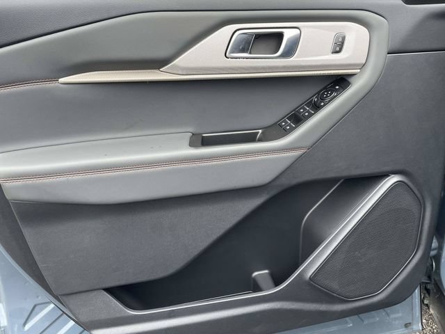 Certified 2026 Ford Explorer Active RWD image 17