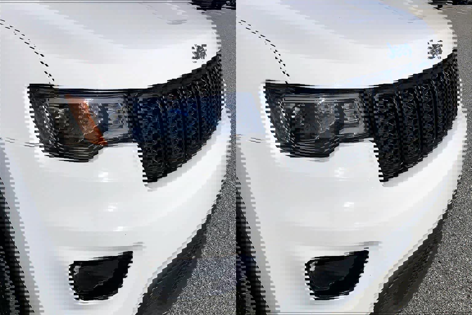 Used 2022 Jeep Grand Cherokee Laredo E w/ Security & Convenience Group image 27