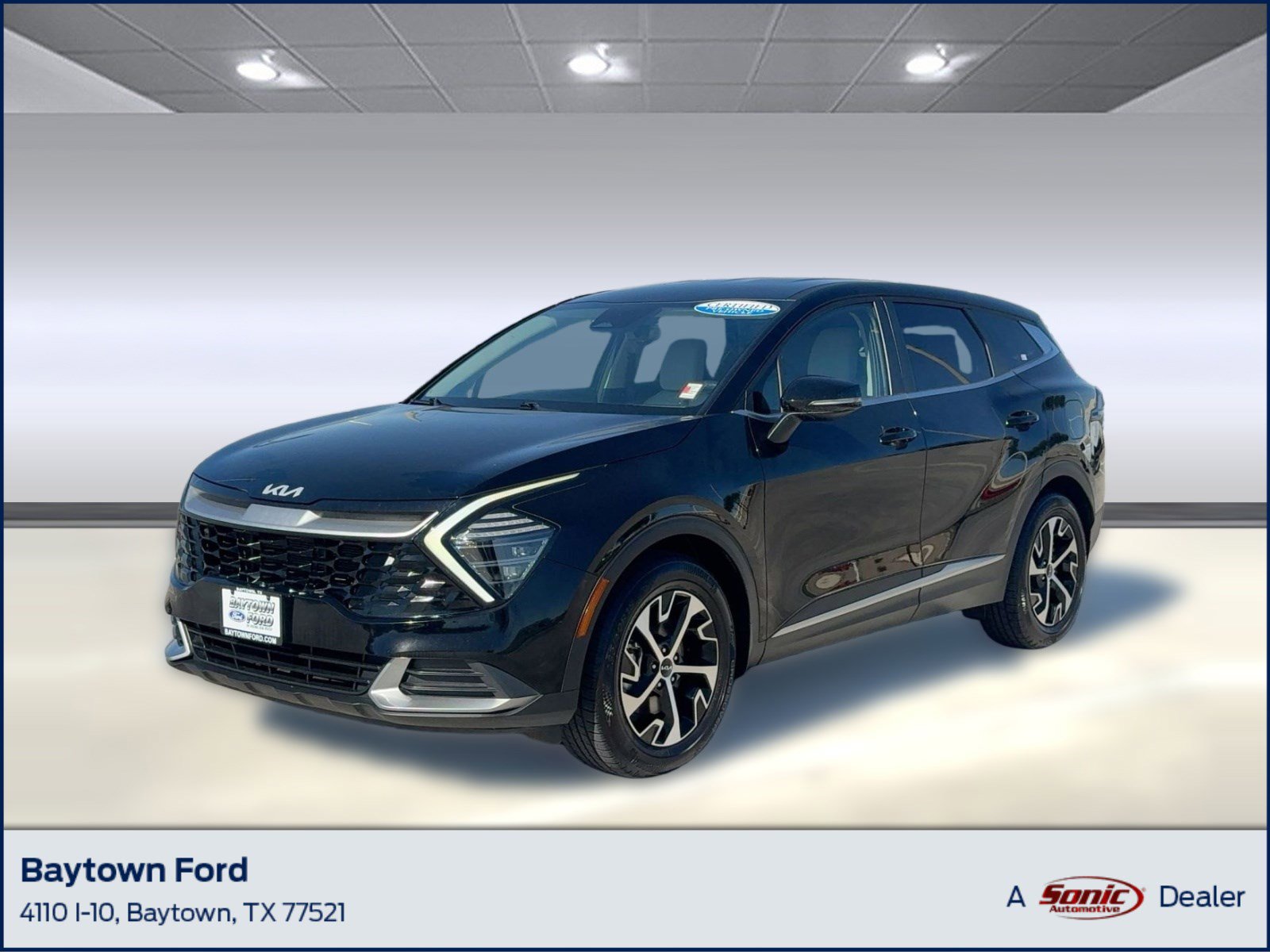 Used 2024 Kia Sportage EX image 1