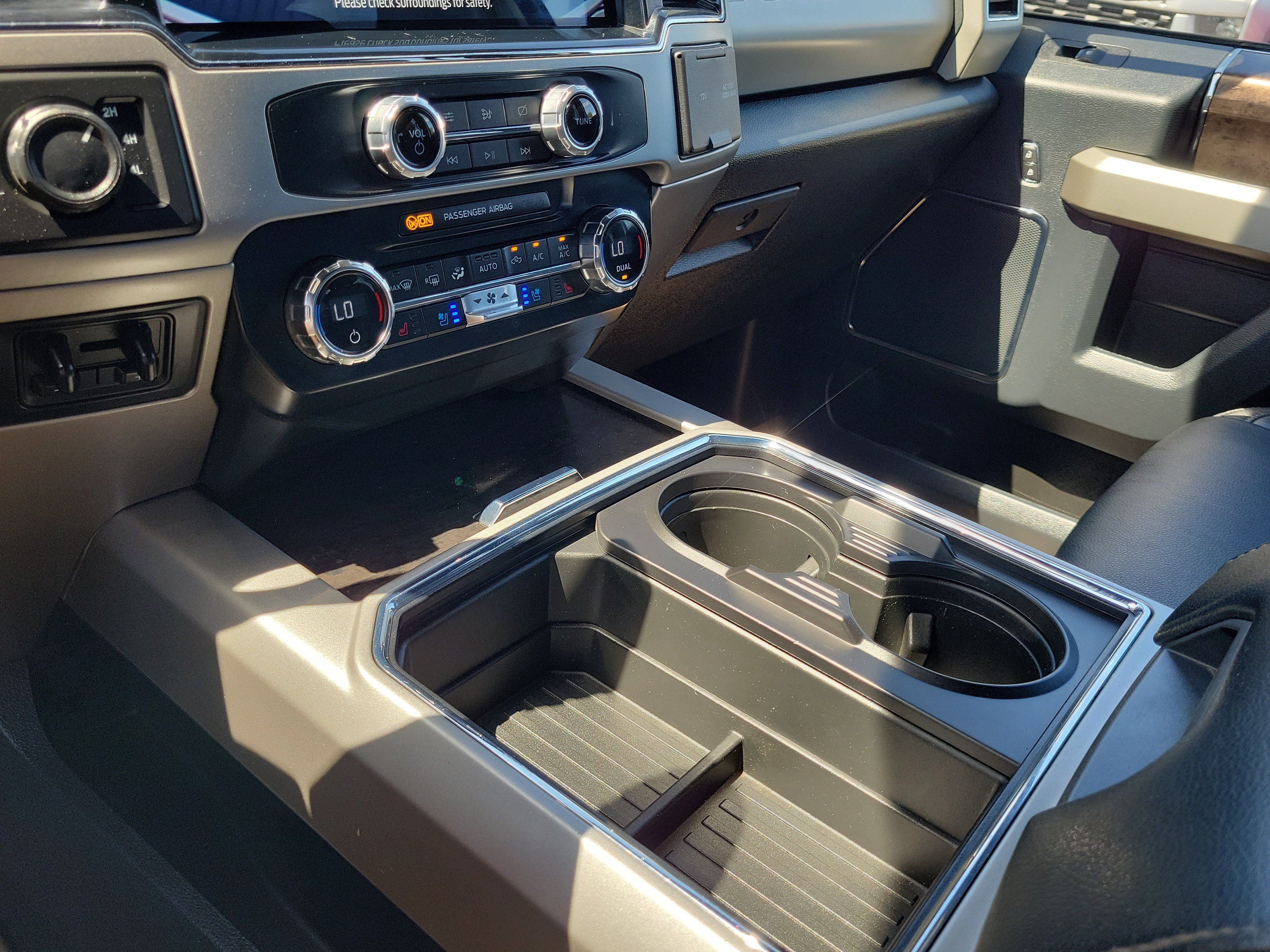 Certified 2022 Ford F250 Lariat w/ Lariat Ultimate Package AWD/4WD image 26