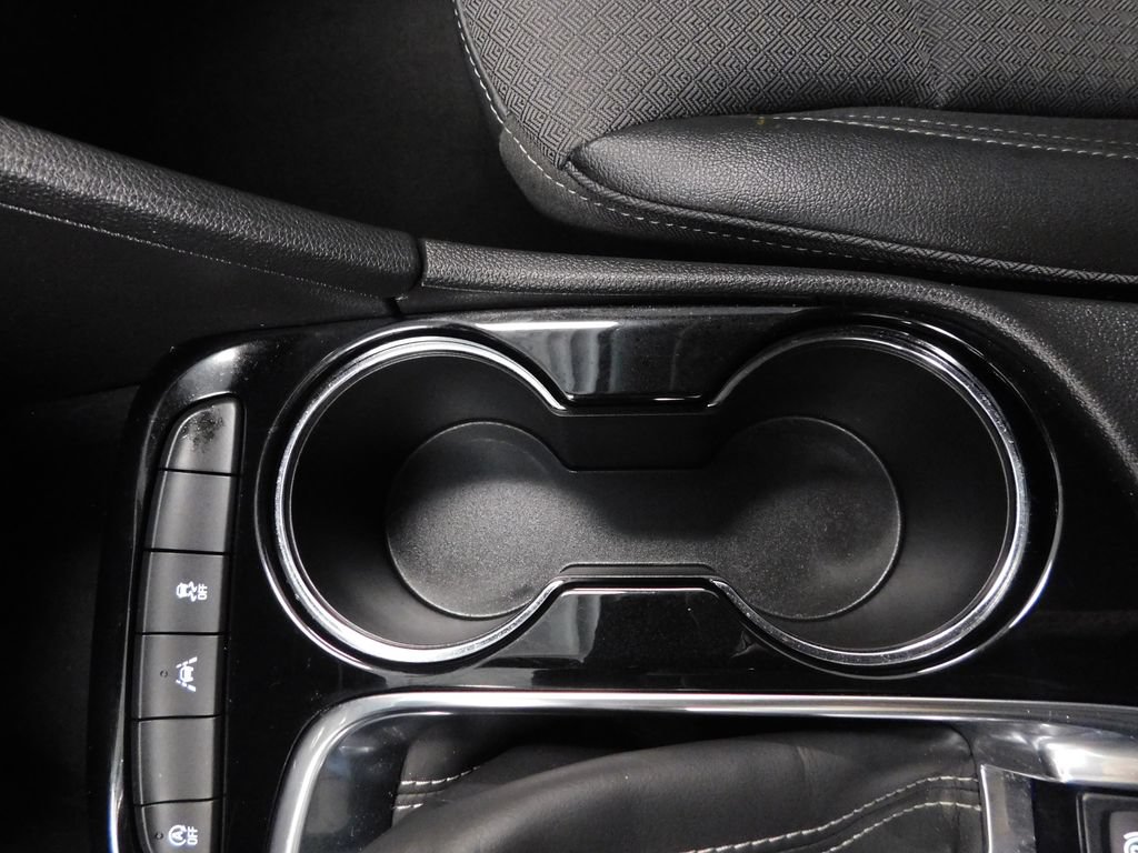 Used 2025 Buick Encore GX Preferred FWD image 32