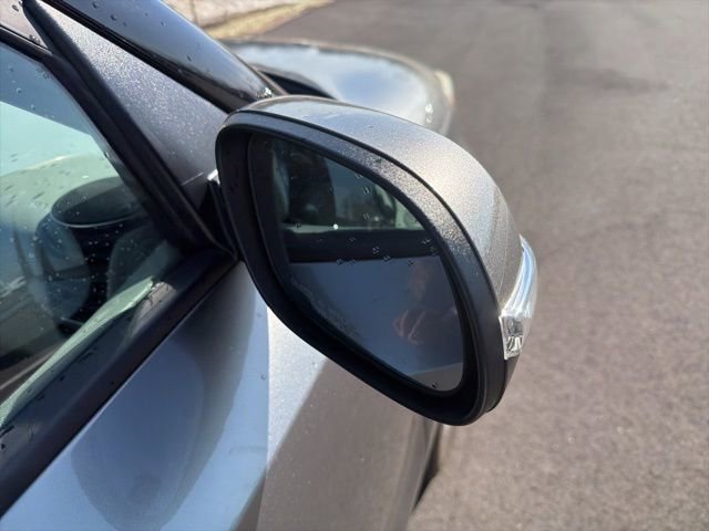 Used 2018 Kia Soul EV + w/ Sun & Fun Package image 10