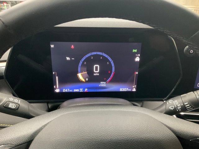 Used 2025 Chevrolet TrailBlazer ACTIV w/ Convenience Package AWD/4WD image 9