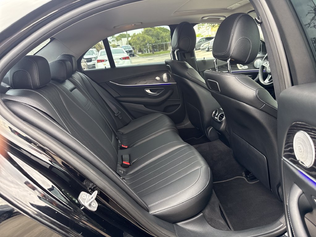 Used 2018 Mercedes-Benz E 300 image 26