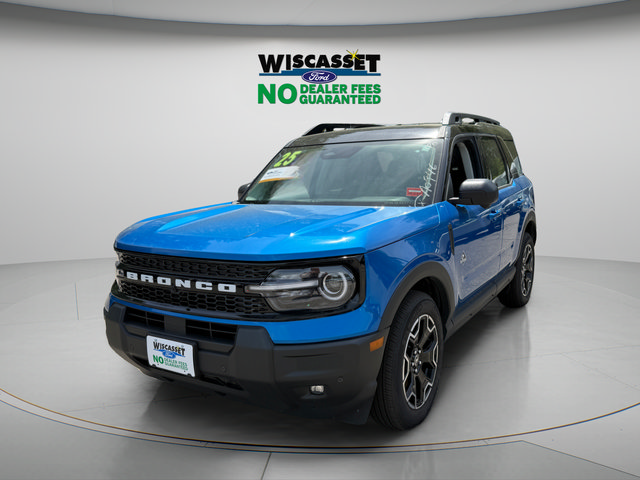 Certified 2025 Ford Bronco Sport Outer Banks w/ Outer Banks Tech Package+ AWD/4WD image 24