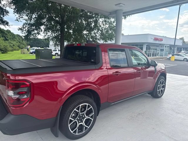 Certified 2025 Ford Maverick Lariat AWD/4WD image 3