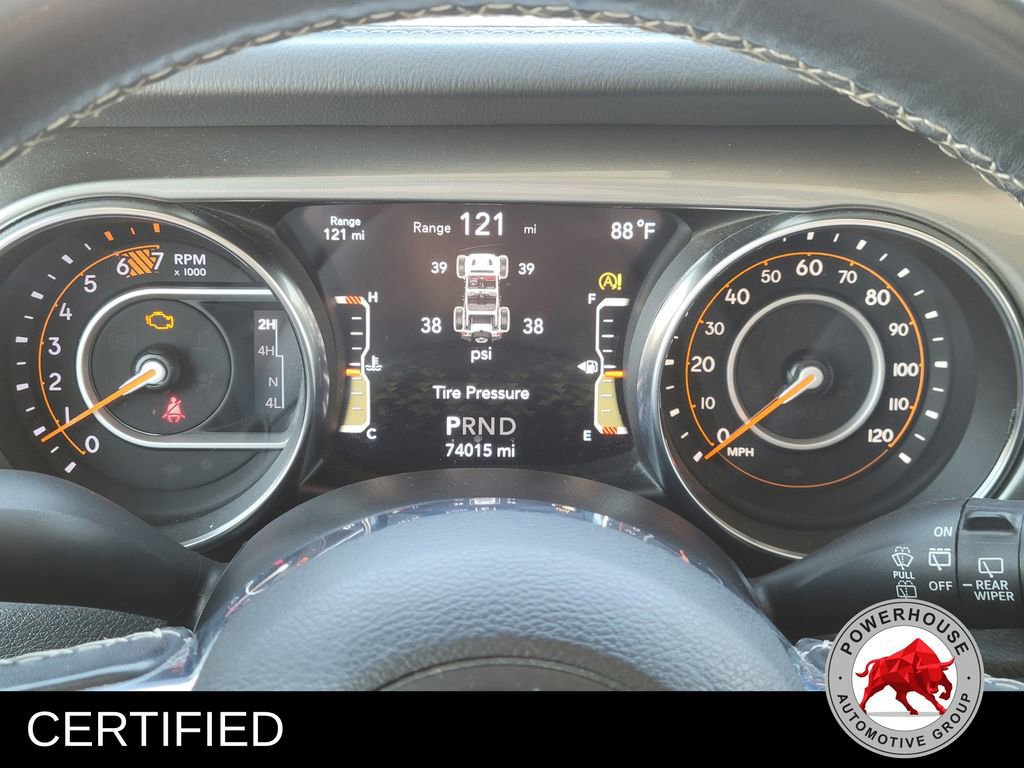 Used 2020 Jeep Wrangler Unlimited Sahara image 32