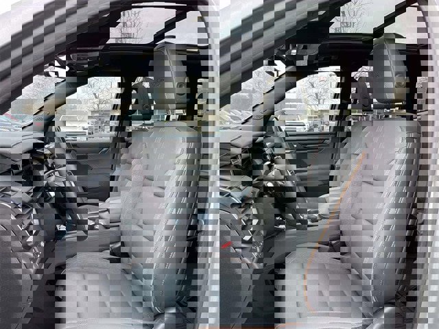 Used 2024 GMC Acadia AT4 w/ Luxury Package image 20