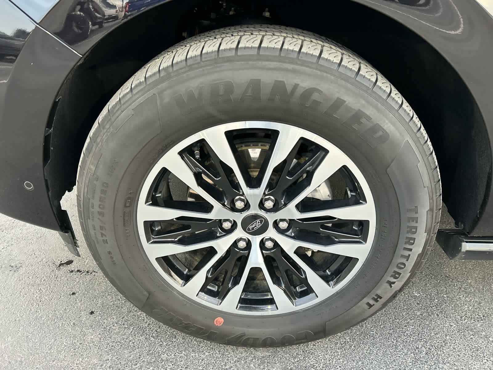 Certified 2025 Ford Expedition Max Platinum AWD/4WD image 15