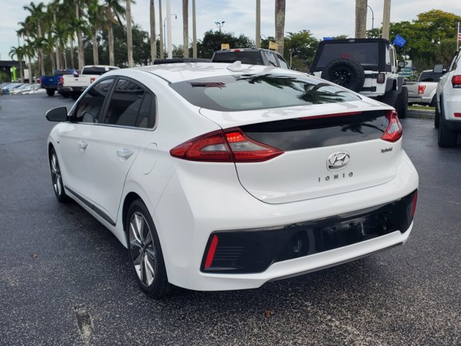 Used 2019 Hyundai Ioniq Limited w/ Ultimate Package 02 image 5