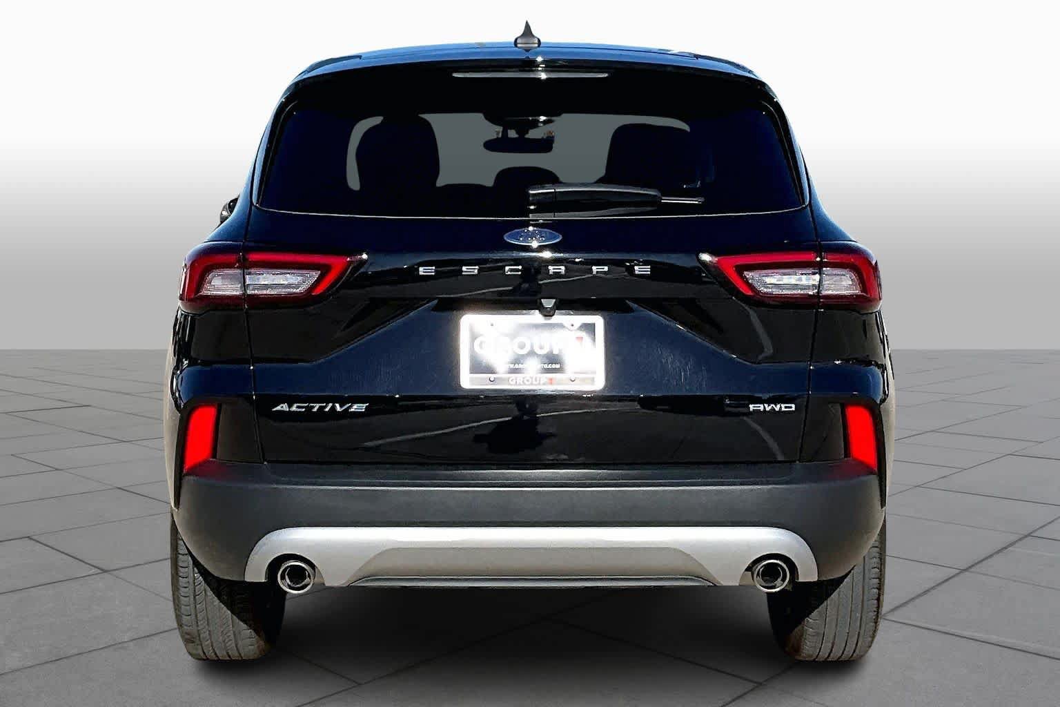 Certified 2025 Ford Escape Active AWD/4WD image 8
