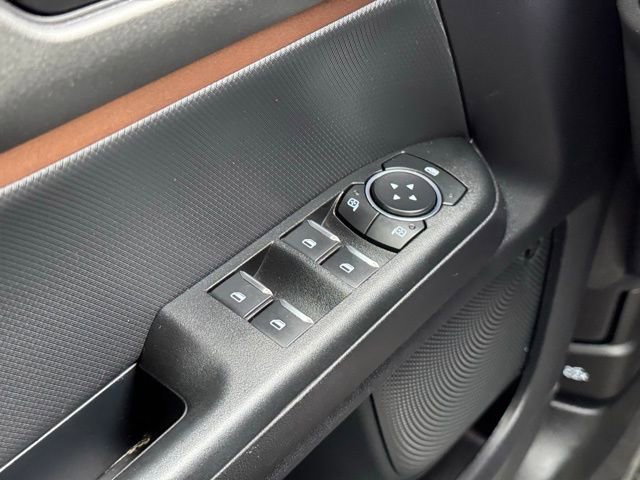 Certified 2025 Ford Bronco Sport Outer Banks w/ Outer Banks Tech Package+ AWD/4WD image 36