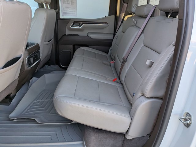 Used 2024 GMC Sierra 1500 SLT w/ SLT Premium Plus Package image 32