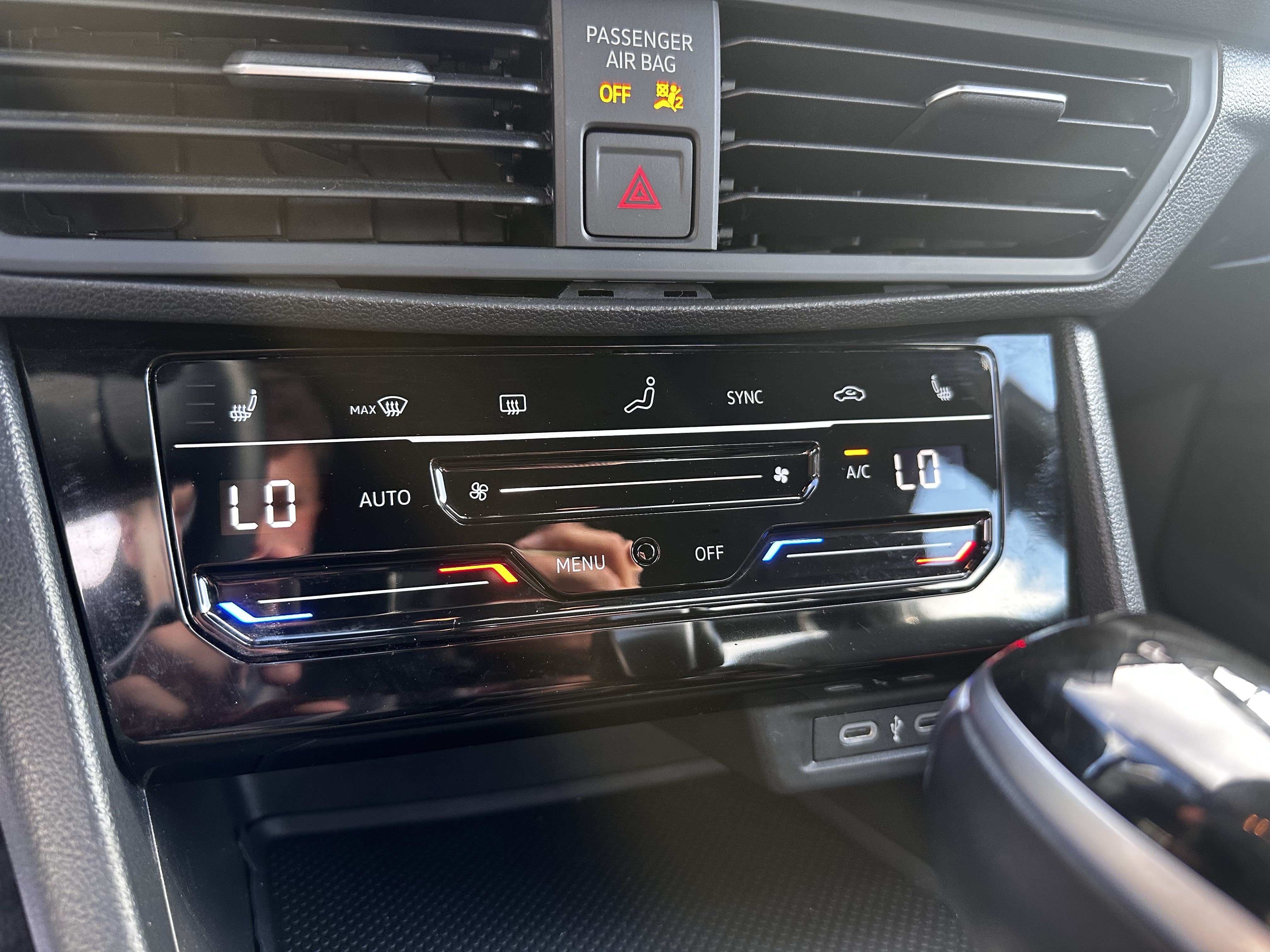 Used 2025 Volkswagen Jetta Sport FWD image 22
